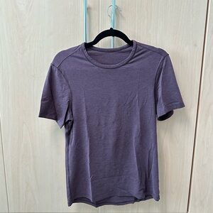 Lululemon T-Shirt